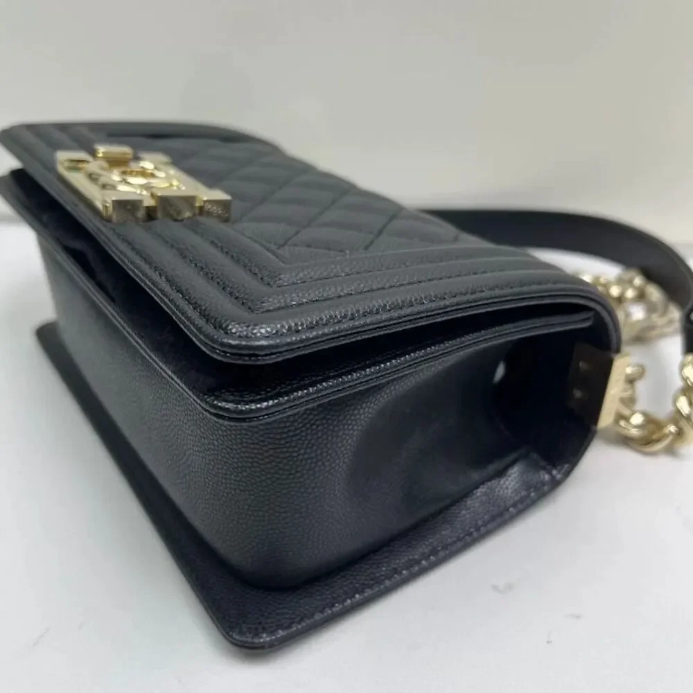 CHANEL brand color